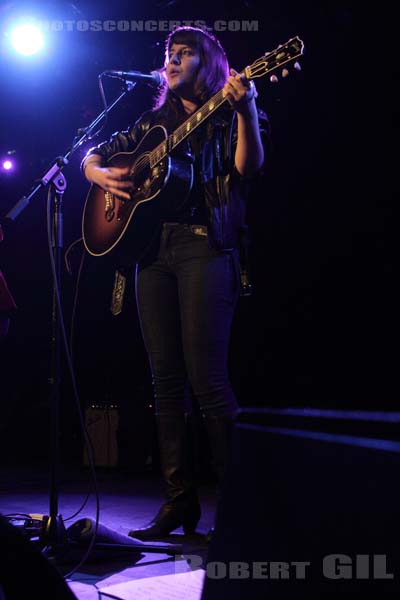 CAITLIN ROSE - 2011-02-20 - PARIS - La Maroquinerie - 